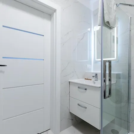 アパート Hevenia 10